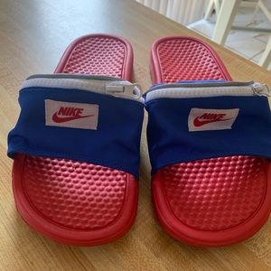 Nike Benassi JDI Fanny Pack Slides